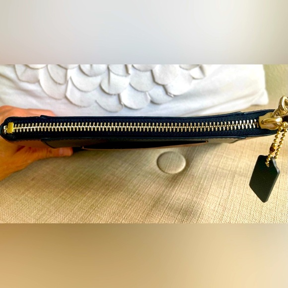 Coach Black and Brown Wristlet with Gold hardware - Picture 5 of 10